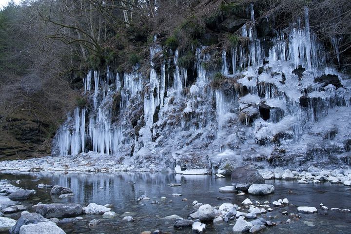 埼玉 三十槌の氷柱